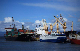 從中國(guó)運(yùn)輸貨物到美國(guó)需要多長(zhǎng)時(shí)間