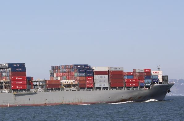 國(guó)內(nèi)物流貨運(yùn)代理公司為客戶提供高效、便捷的物流運(yùn)輸服務(wù)