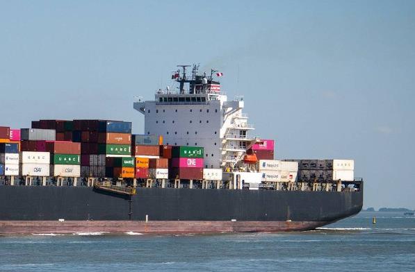 上海國際貨代是中國對外貿(mào)易蓬勃發(fā)展的產(chǎn)物，為全球貿(mào)易做出了貢獻