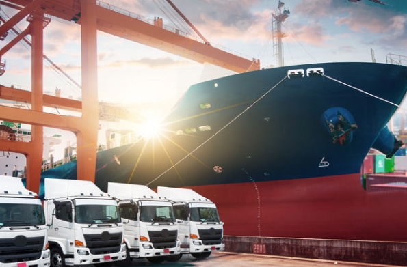 上海貨代正處轉(zhuǎn)型升級關(guān)鍵時期，雖然面臨挑戰(zhàn)但也蘊含無限發(fā)展機遇