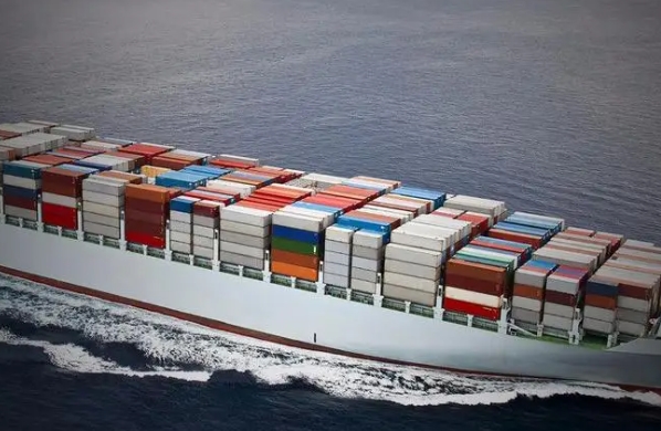 在未來的發(fā)展中，海運貨代行業(yè)將展現(xiàn)出更加璀璨的光芒