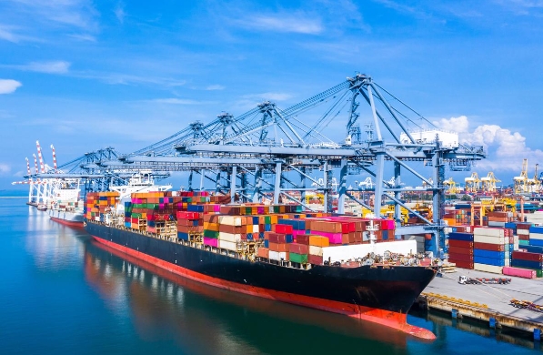 海運貨代作為國際貿(mào)易的重要組成部分，其發(fā)展前景廣闊
