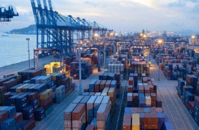 上海國際物流公司正以其決心和勇氣，探索著物流行業(yè)的新未來